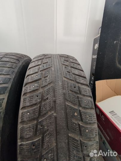 Kumho I'Zen KW22 205/60 R16