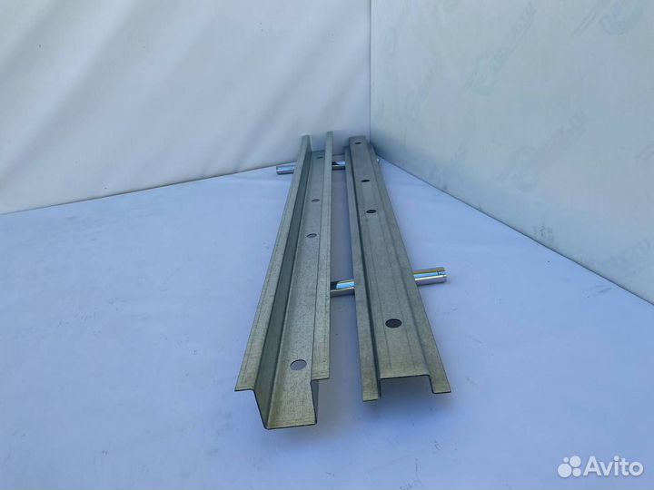 Продольные лонжероны пола