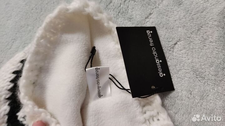 Шапка новая