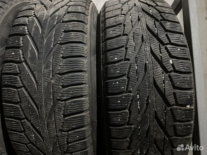 Nokian Tyres Hakkapeliitta R2 SUV 235/65 R17