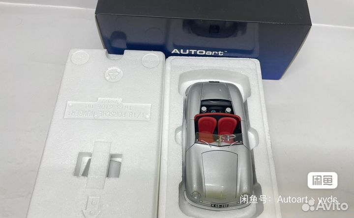 Модель автомобиля Porsche 356 Roadster