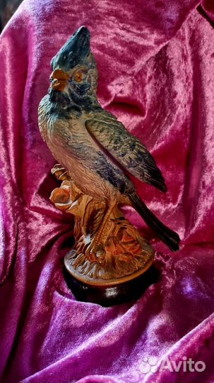 Статуэтка Попугай