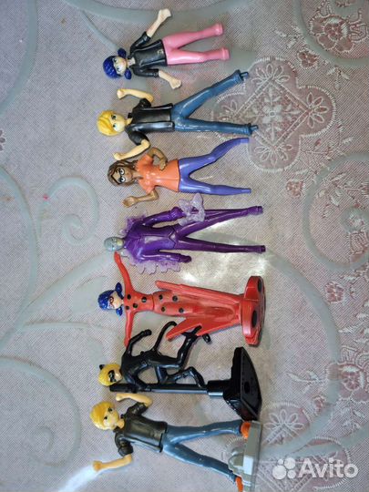 Игрушки из киндеров