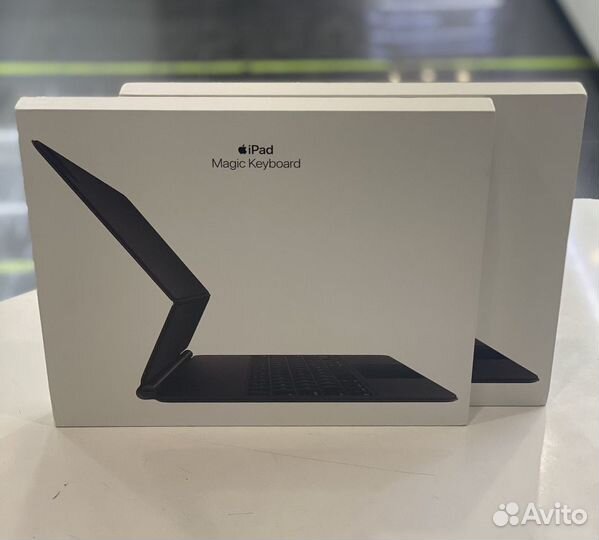 iPad pro 12.9 Magic Keyboard