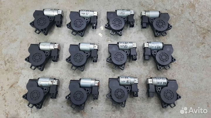 Мотор стеклоподъемника Мазда 3бк