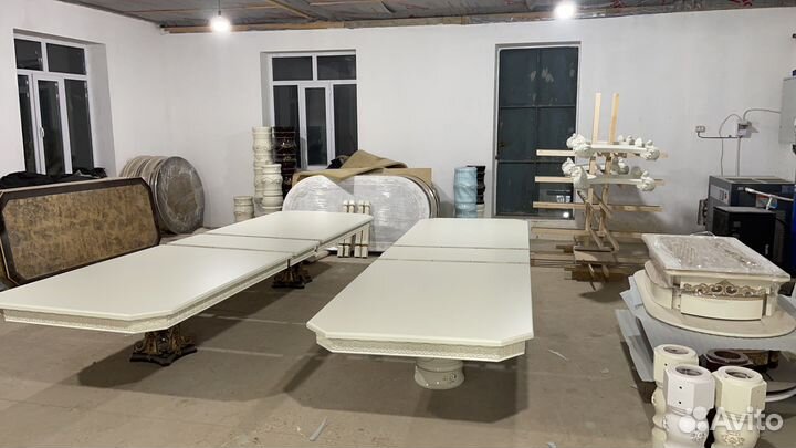 Стол голд большой