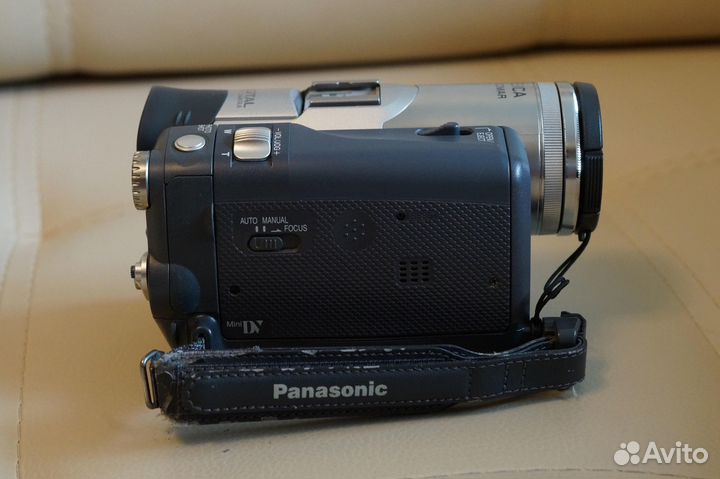 Видеокамера Panasonic NV - GS120 mini DV
