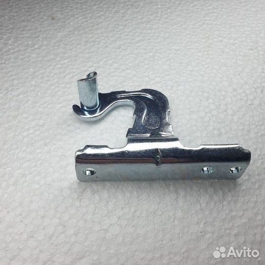 Петля двери для холодильника Beko, Blomberg, Hansa