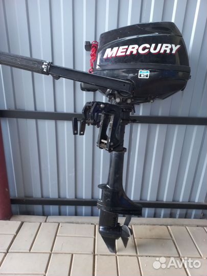 Лодочный мотор