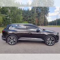 Volkswagen Touareg 3.0 AT, 2022, 90 000 км, с пробегом, цена 7 999 990 руб.