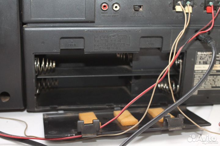 Магнитолы Sнarp WF-940W и Aiwa CA-W53