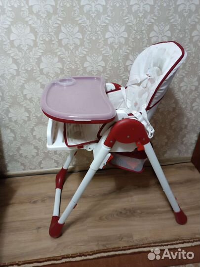 Детский столик для кормления