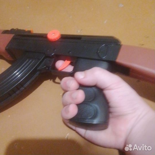Игрушечный автомат