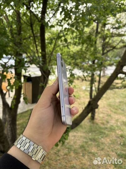 iPhone 11, 256 ГБ
