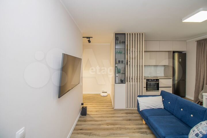 2-к. квартира, 60 м², 2/10 эт.