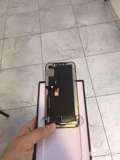 Экран на iPhone XS