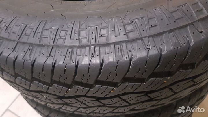 Toyo Open Country A/T 235/85 R16