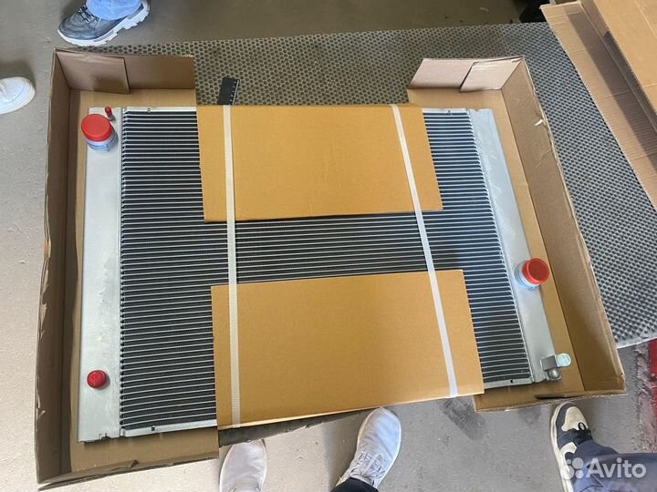 Радиатор охлаждения BMW 5 E60/E61 BMW 7 E65/E66