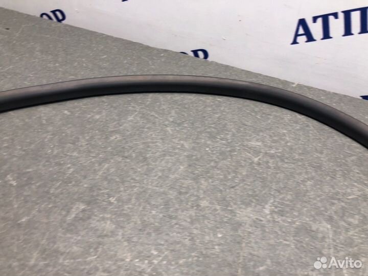 Уплотнитель лобового стекла Renault Logan LS0 K7M