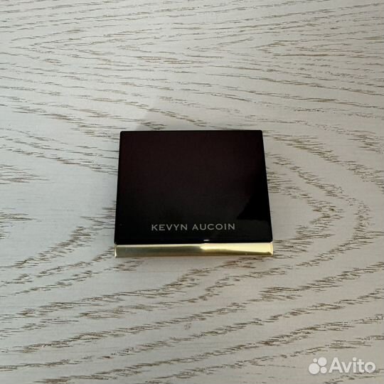 Kevyn aucoin the sculpting powder скульптор light