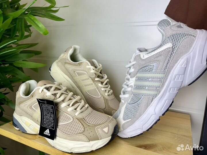 Женские Кроссовки Adidas Response CL