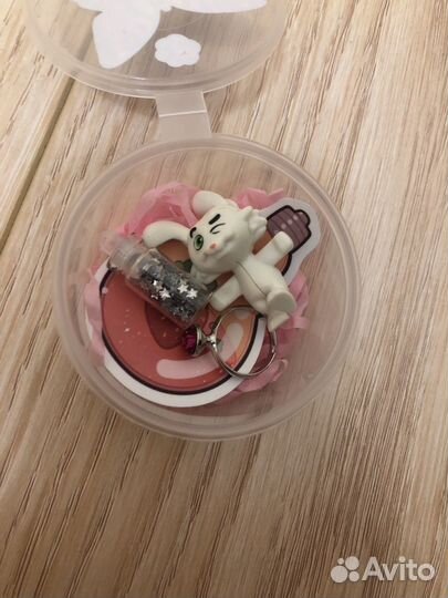 Коробочка подарок