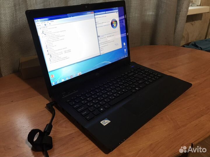 Ноутбук DNS 0119118 /W765TH/SSD 2402gb ram