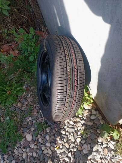 Bridgestone B250 195/65 R15