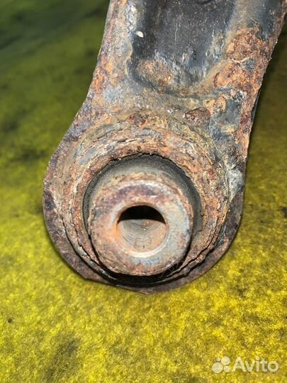 Рычаг задний правый Honda Civic FD1