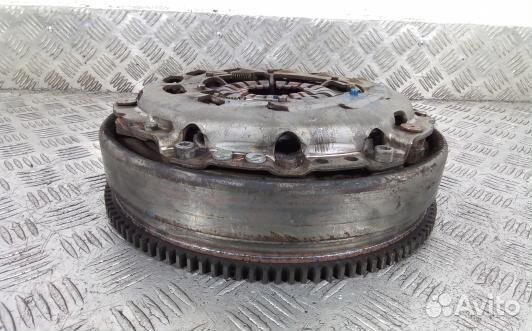 Маховик демпферный бензиновый BMW 3 E90/E91 (LPH01