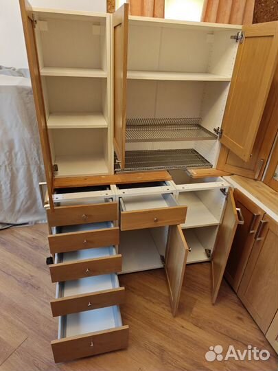 IKEA дубовая с техникой 1.8х3м отл сост