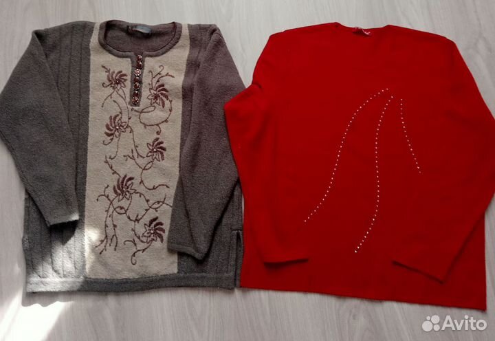 Кофты на женщину 52 -54 р