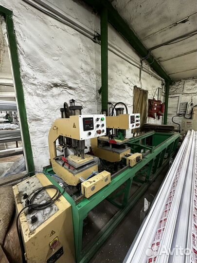 Даухголовочный сварочный станок