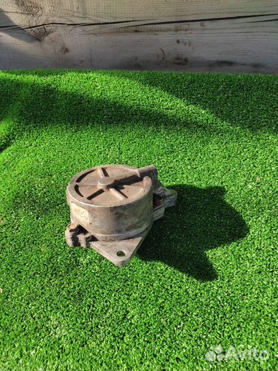 Насос вакуумный Isuzu Forward 6HK1T