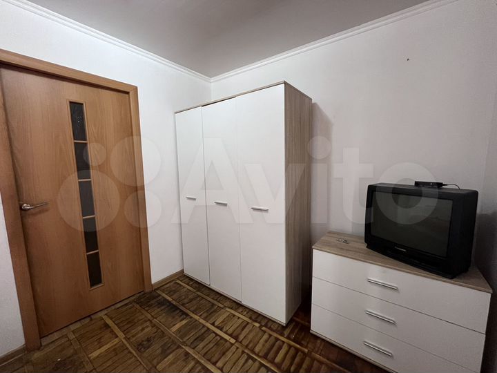 4-к. квартира, 76 м², 3/5 эт.