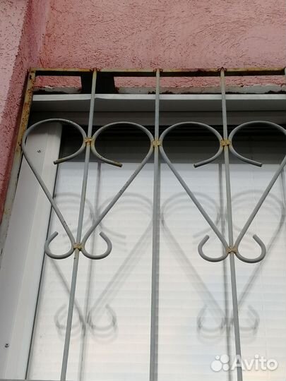 Решетки на окна 2 шт