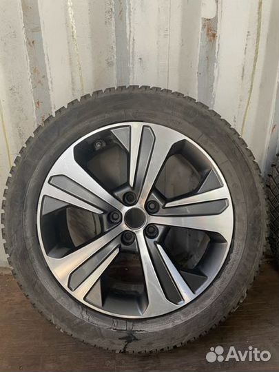 R19 Goodyear Ultra Grip Ice Arctic 2 SUV 235/55, PCD 5x114.3 DIA 67.1