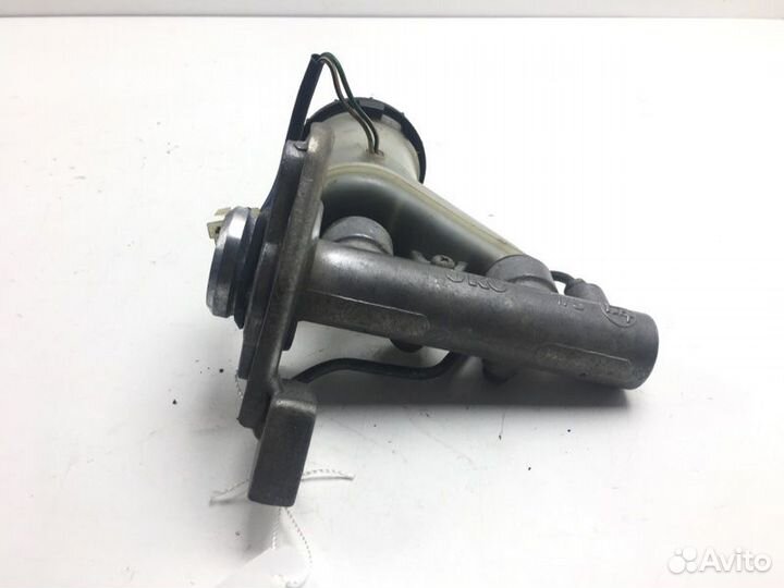 Главный тормозной цилиндр Toyota Carina AT170 5AFE