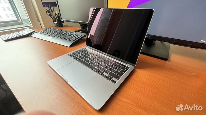 Apple MacBook Pro 13 2020 m1 8gb 256