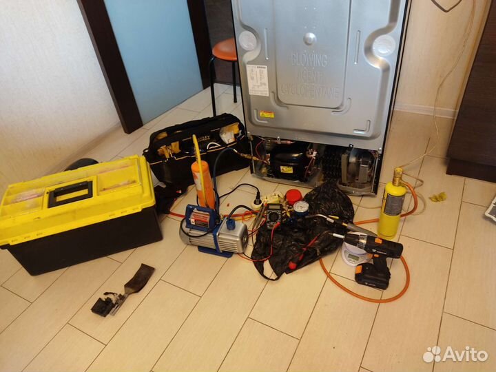 Ремонт холодильников