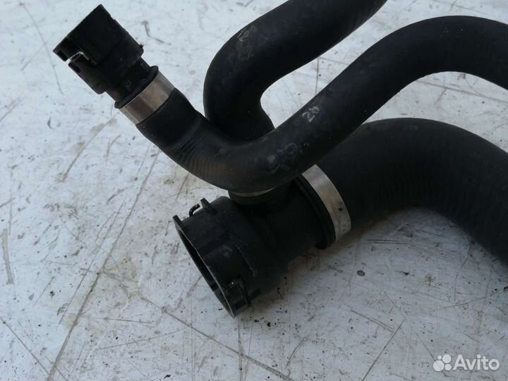 Патрубок системы охлаждения BMW X5 E70