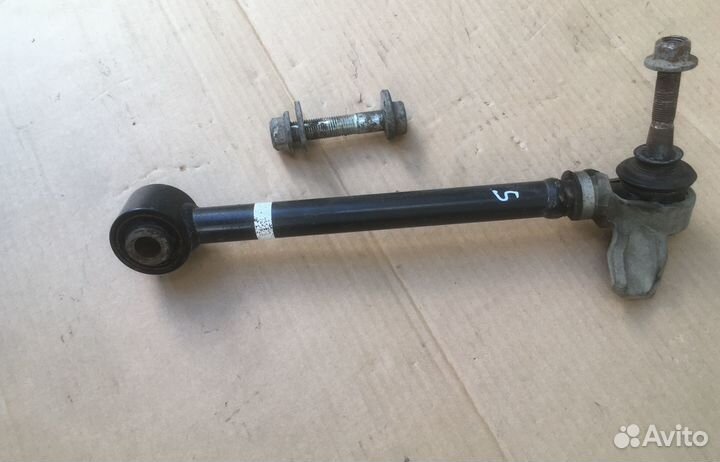 Subaru Forester SK регулируемая тяга заднего моста