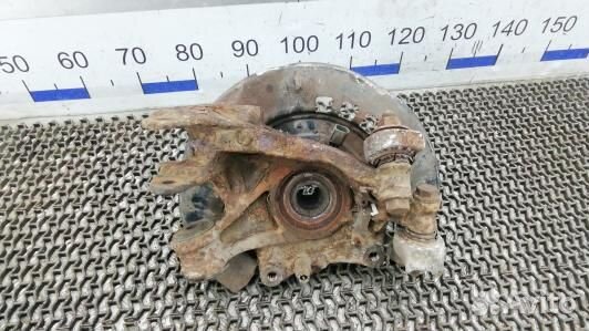 Ступица задняя левая audi Q7 (8AD10MH01)