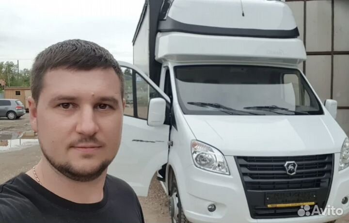 Водитель на фуру