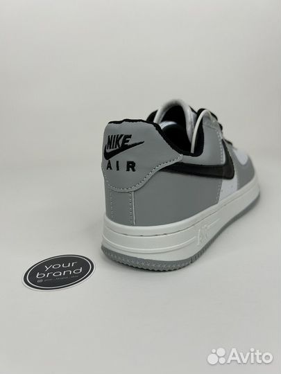 Кроссовки Nike Air Force 1