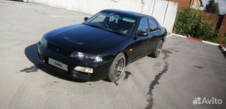 Nissan Skyline 2.5 AT, 1994, 200 000 км