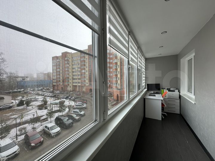 3-к. квартира, 87,6 м², 3/9 эт.