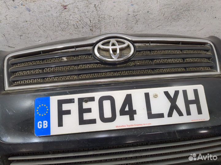 Бампер Toyota Avensis 2, 2004