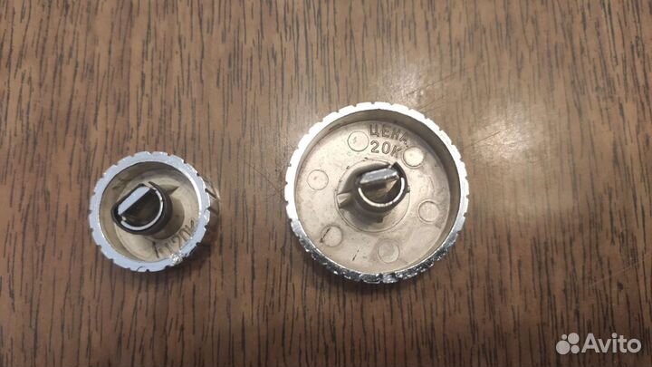 Ручки для приемника VEF 202