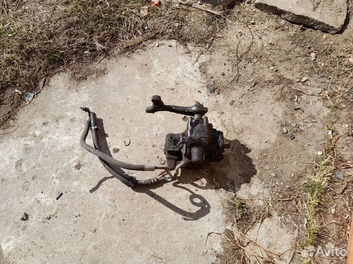 Рулевой редуктор мерседес 140. Рулевая колонка